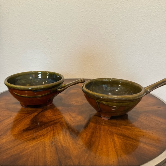 Artifact Jamestown Collection Handcrafted Ceramic Soup Bowls with Handles - Picture 5 of 9